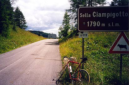 The Sella di Ciampigotto Pass