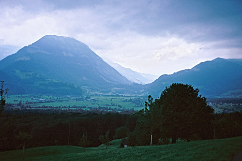 toward Brnigpass