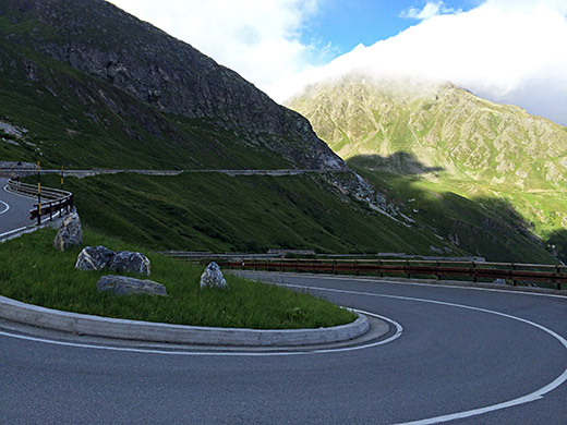 Col du Grand St-Bernard/Colle del Gran San Bernardo