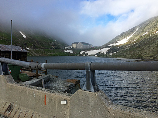 Col du Grand St-Bernard/Colle del Gran San Bernardo