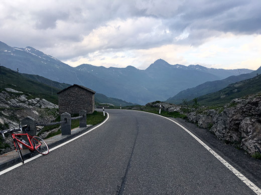 Passo del San Bernardino/St. Bernhardinpass/Pass dal S. Bernardin