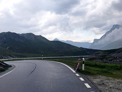 Passo del San Bernardino/St. Bernhardinpass/Pass dal S. Bernardin