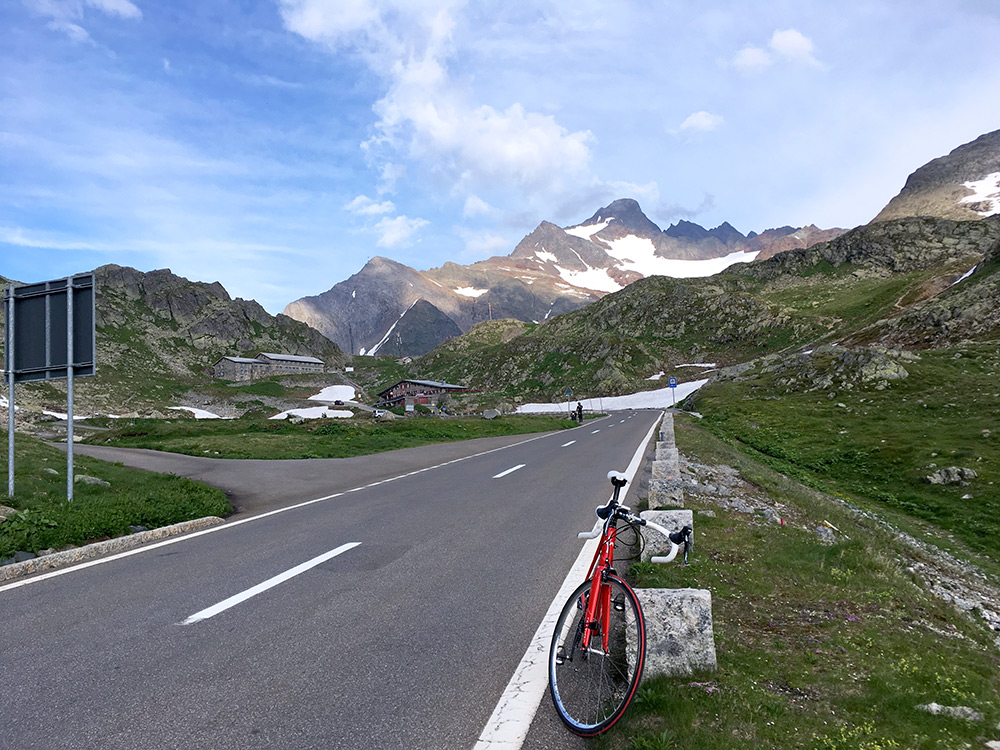 Sustenpass